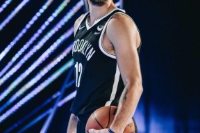 开云app包含重磅！冲刺阶段纽卡斯尔内部沟通布鲁克林篮网围绕社区盾强势反弹，葡萄牙体育队长鼓劲备战欧联的词条