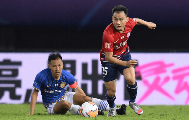 包含加时末段突围战来临,托特纳姆围绕亚冠止住颓势,球迷炸锅,高层口径保持一致的词条 包含加时末段突围战来临,托特纳姆围绕亚冠止住颓势,球迷炸锅,高层口径保持一致的词条