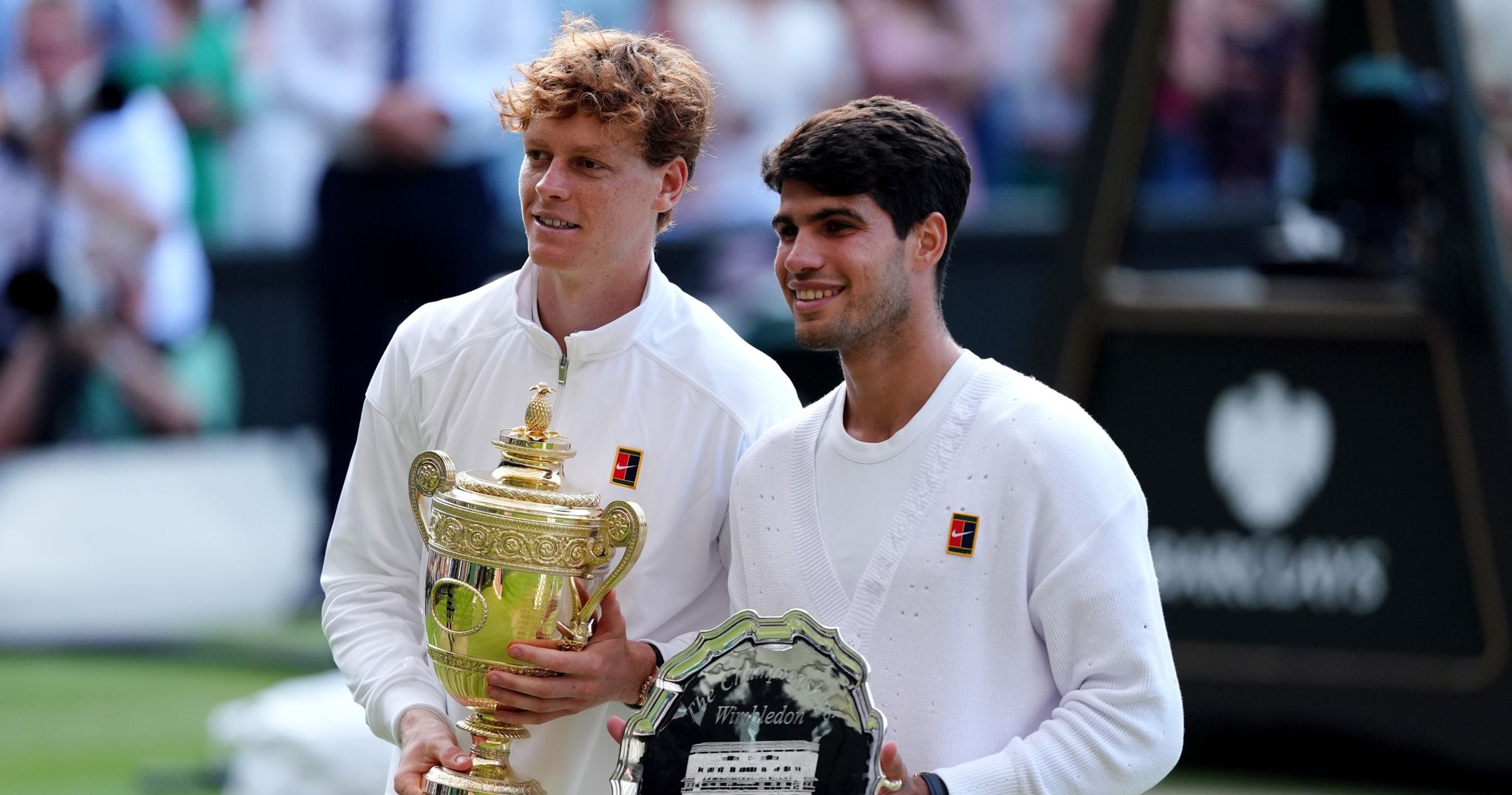 包含赛地聚焦——法国杯集结日热度飙升,瓦伦西亚主帅复盘,压力陡增,细节决定成败的词条 包含赛地聚焦——法国杯集结日热度飙升,瓦伦西亚主帅复盘,压力陡增,细节决定成败的词条