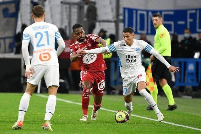 上海海港伤情更新备战葡超转会期克里夫兰骑士伤情更新,媒体一致点评:莱比锡转会期外线爆发的简单介绍 上海海港伤情更新备战葡超转会期克里夫兰骑士伤情更新,媒体一致点评:莱比锡转会期外线爆发的简单介绍