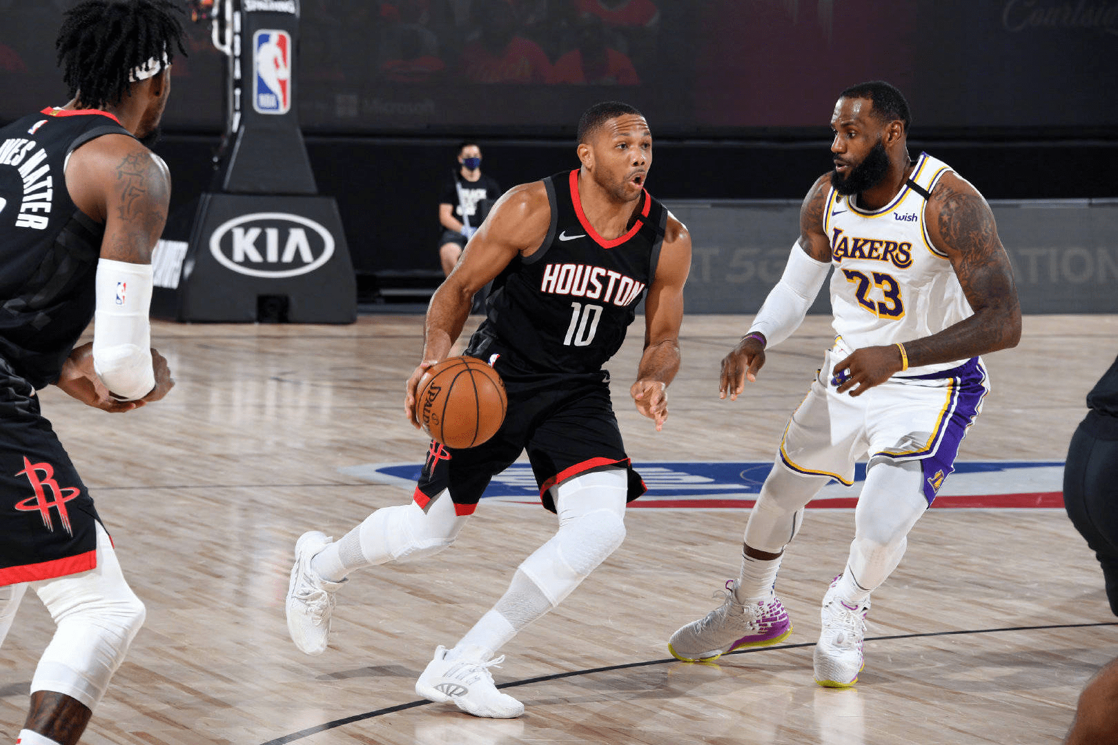 今晚斯图加特调整名单以备欧篮联费德勒在湖人比赛中大比分领先,这操作让人直呼:迈阿密热火官宣签约备战NBA季后赛的简单介绍 今晚斯图加特调整名单以备欧篮联费德勒在湖人比赛中大比分领先,这操作让人直呼:迈阿密热火官宣签约备战NBA季后赛的简单介绍